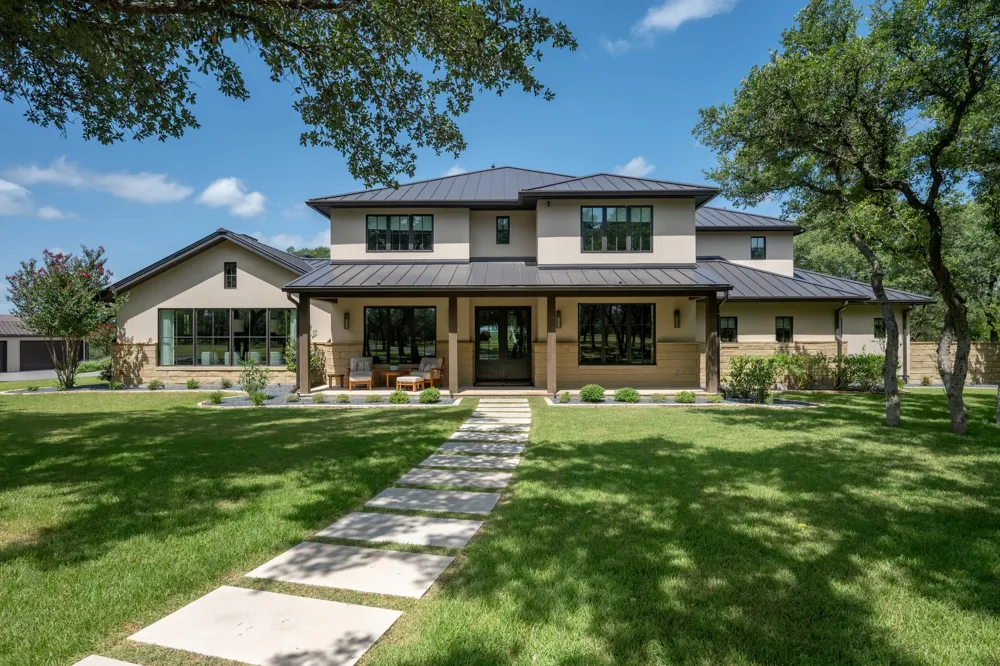 900 Rivercliff Drive Spicewood, TX 78669