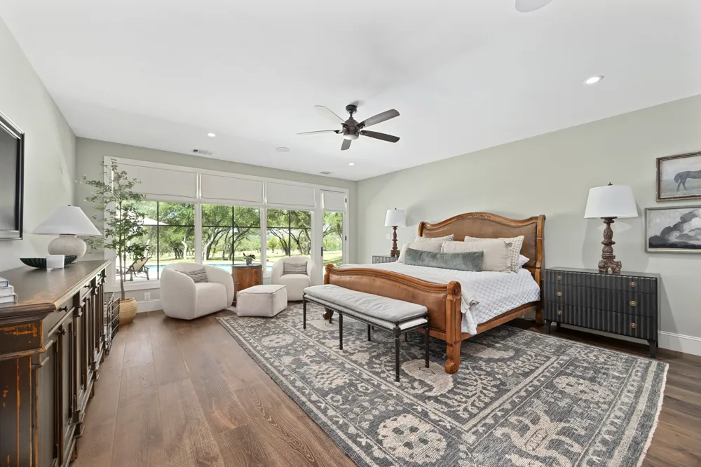 900 Rivercliff Drive Spicewood, TX 78669