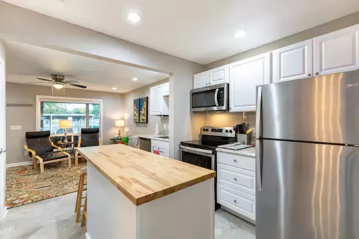 1500 Ranch Road 1431 #101 Kingsland, TX 78639