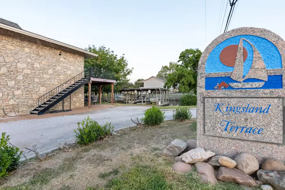 1500 Ranch Road 1431 #101 Kingsland, TX 78639