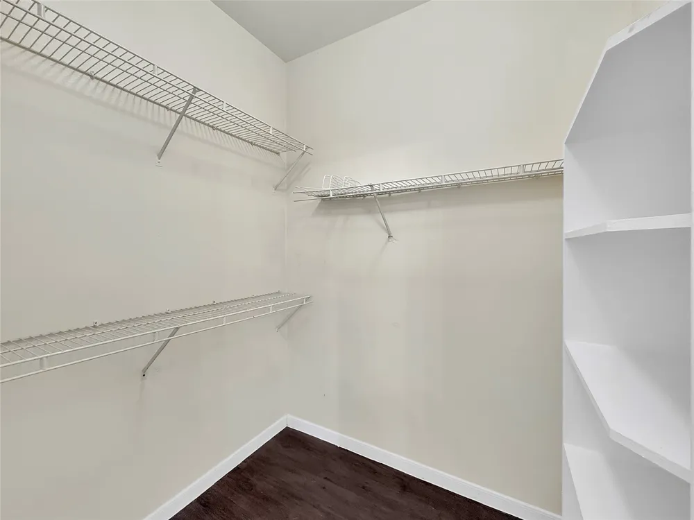 6000 Shepherd Mountain Cove #1020 Austin, TX 78730