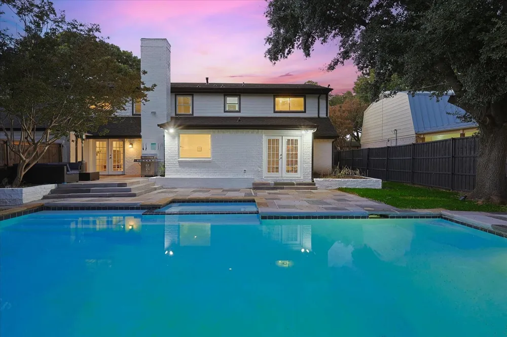 3608 Courtdale Farmers Branch, TX 75234