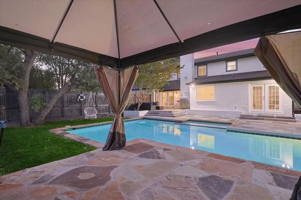 3608 Courtdale Farmers Branch, TX 75234