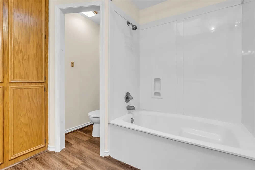 7 Lazy Springs Trinity, TX 75862