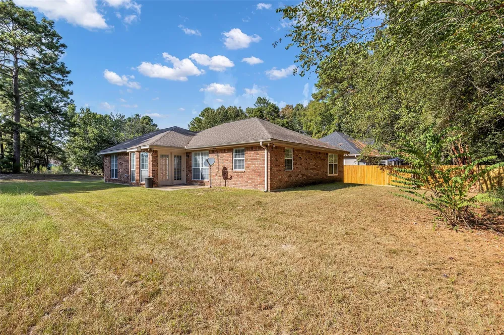 7 Lazy Springs Trinity, TX 75862