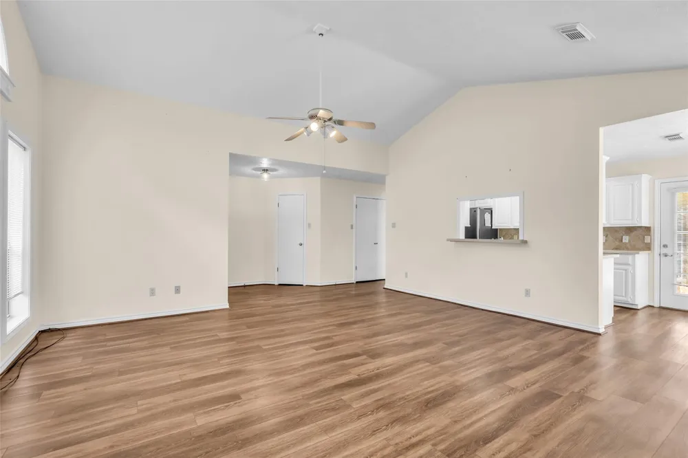 7 Lazy Springs Trinity, TX 75862