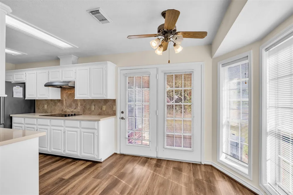 7 Lazy Springs Trinity, TX 75862