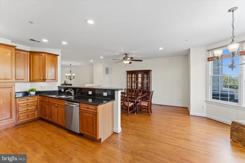 43602 BEAVER CREEK TERRACE Leesburg, VA 20176