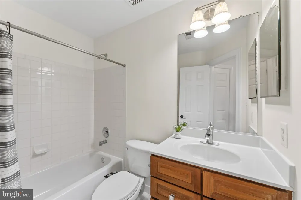 43602 BEAVER CREEK TERRACE Leesburg, VA 20176