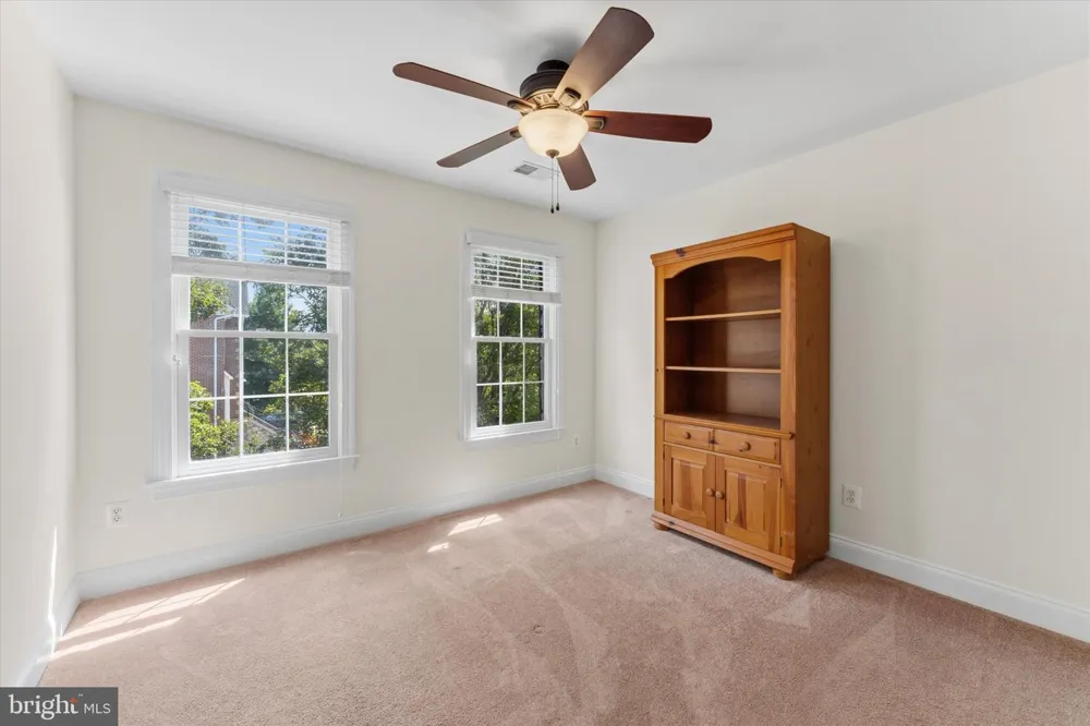 43602 BEAVER CREEK TERRACE Leesburg, VA 20176