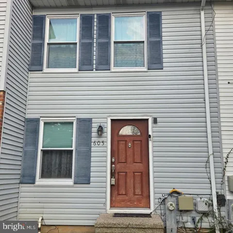 605 GLYNOCK PLACE