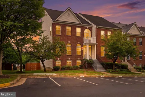 5539 JOWETT COURT