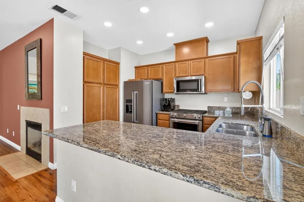 12952 Metate Ln Poway, CA 92064