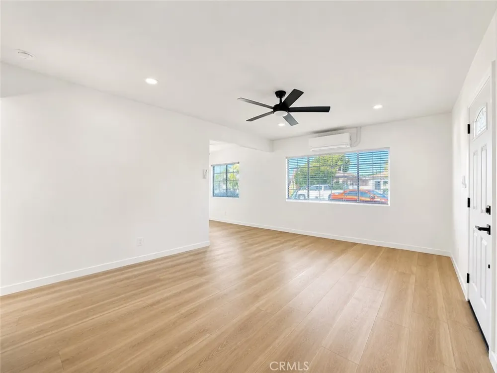 18022 Jersey ave Artesia, CA 90701