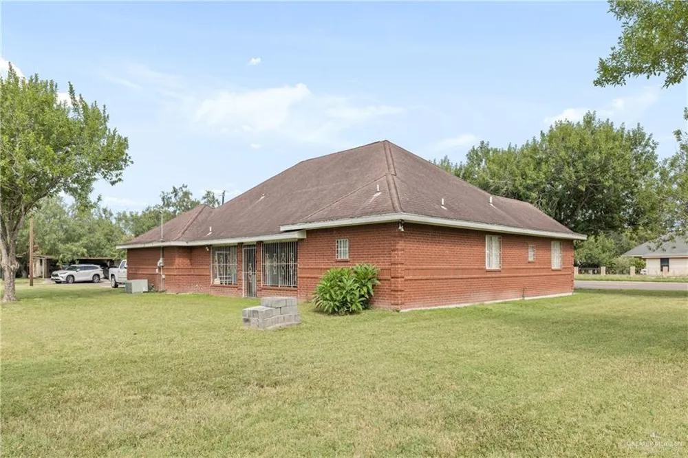 2218 Tangelo Avenue Mission, TX 78572