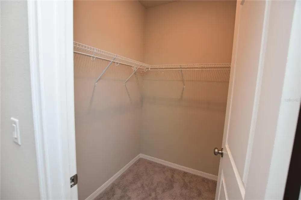 6728 GREAT BEAR DRIVE Lakeland, FL 33805