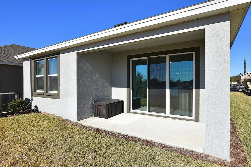 6728 GREAT BEAR DRIVE Lakeland, FL 33805