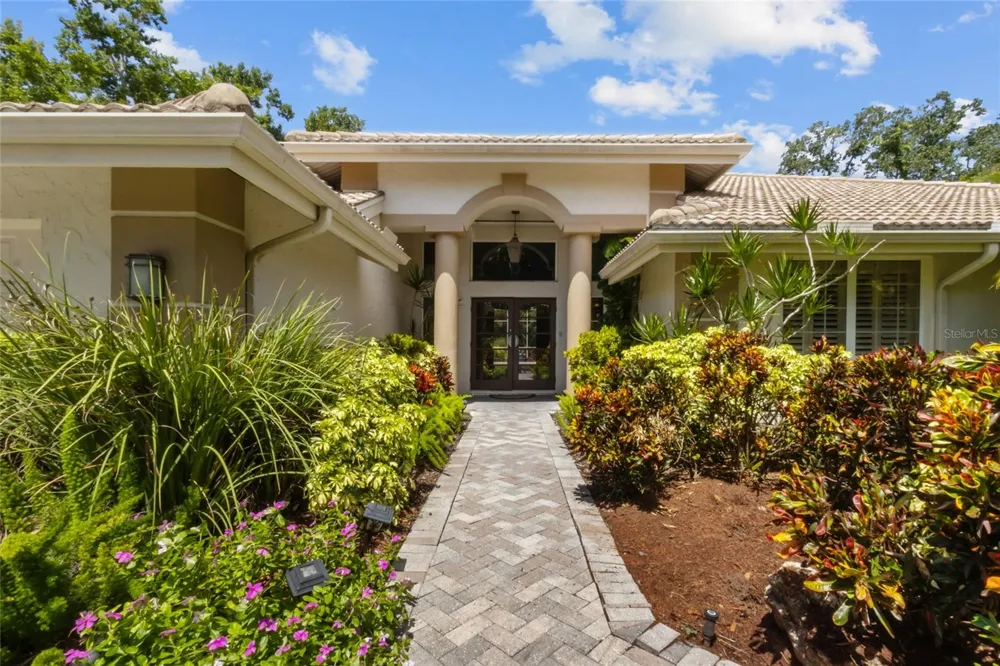 5166 KESTRAL PARK TERRACE Sarasota, FL 34231