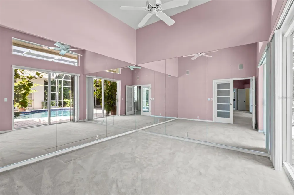 5166 KESTRAL PARK TERRACE Sarasota, FL 34231
