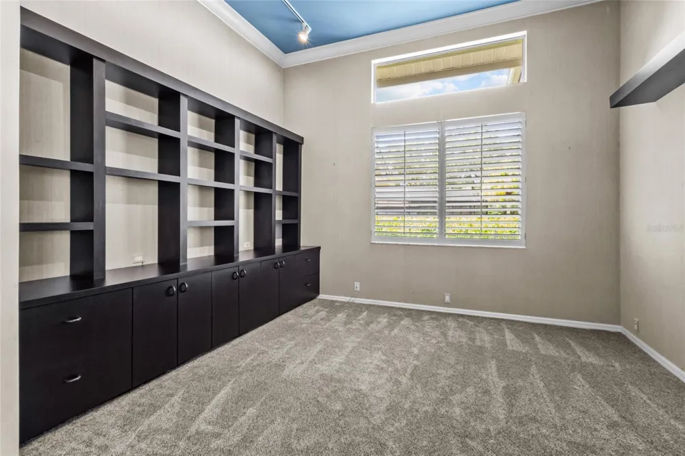 5166 KESTRAL PARK TERRACE Sarasota, FL 34231