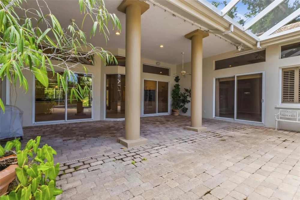 5166 KESTRAL PARK TERRACE Sarasota, FL 34231