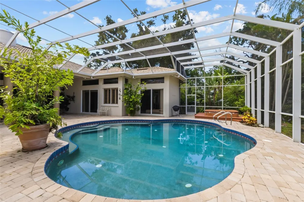 5166 KESTRAL PARK TERRACE Sarasota, FL 34231