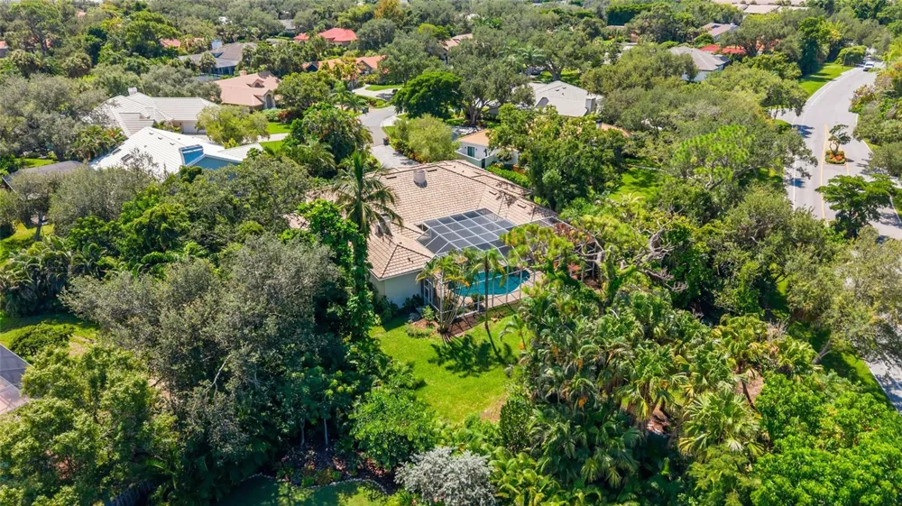 5166 KESTRAL PARK TERRACE Sarasota, FL 34231
