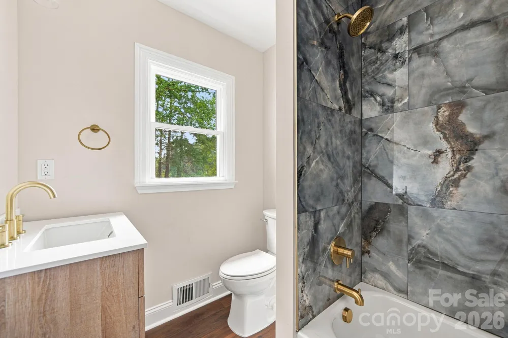 413 Elizabeth Street Gastonia, NC 28054
