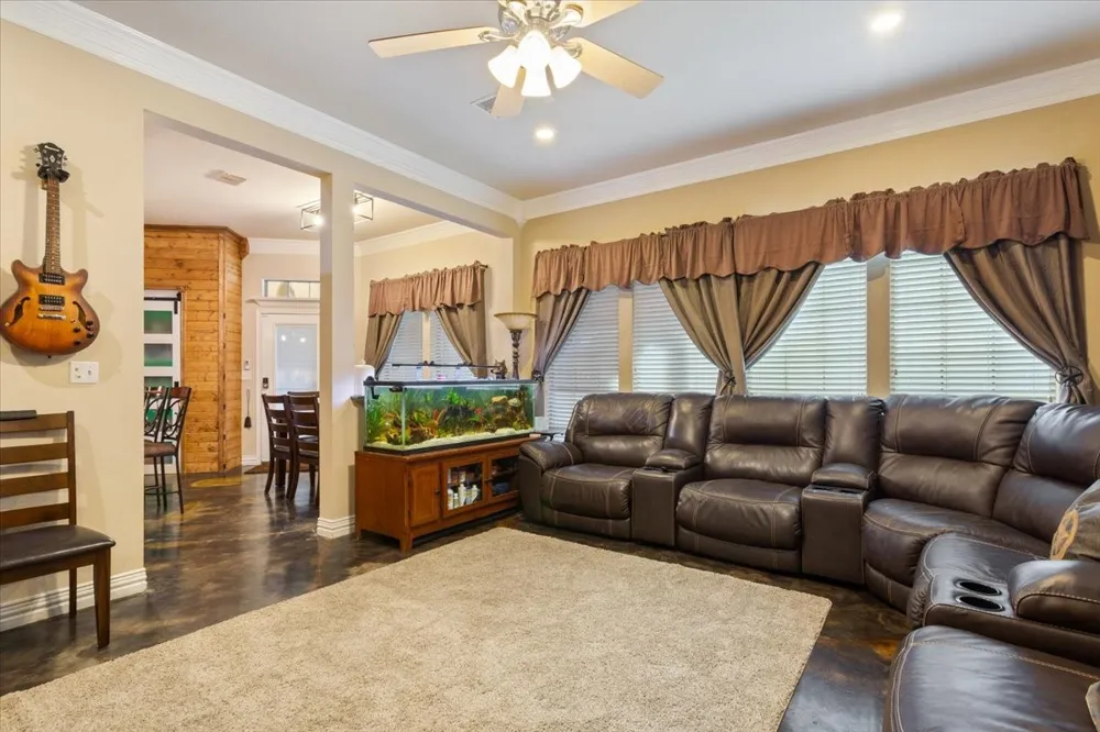 1408 Laurel Park Robinson, TX 76706