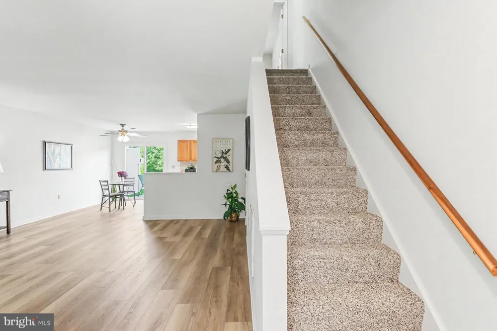 7208 HUNTINGDON STREET Harrisburg, PA 17111