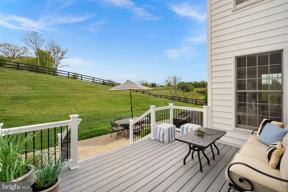 15064 BARLOW DRIVE Waterford, VA 20197