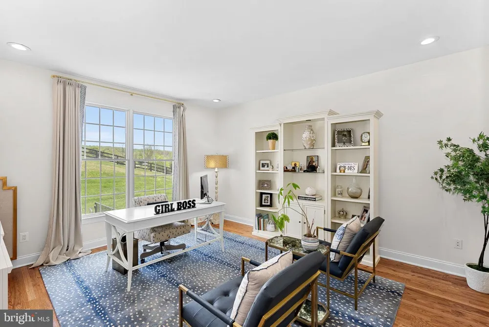 15064 BARLOW DRIVE Waterford, VA 20197