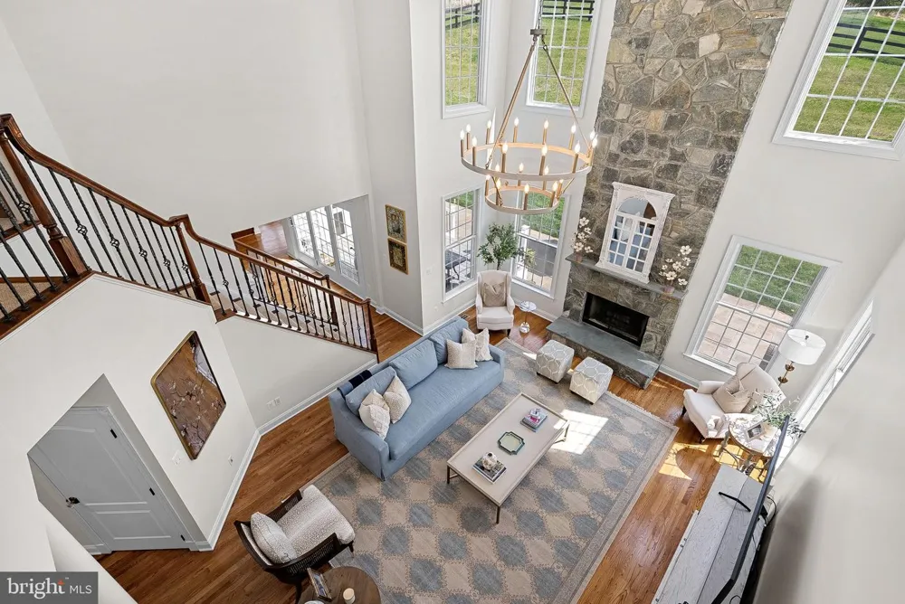 15064 BARLOW DRIVE Waterford, VA 20197