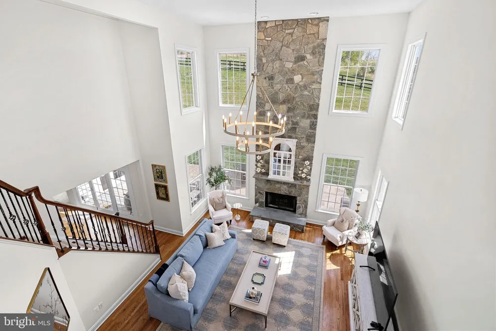 15064 BARLOW DRIVE Waterford, VA 20197