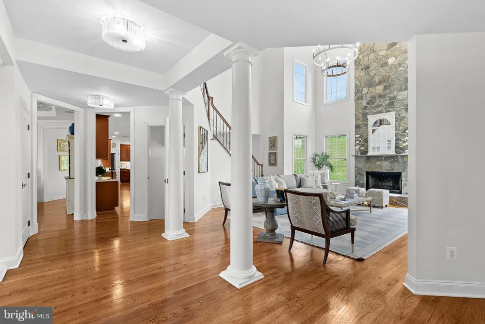 15064 BARLOW DRIVE Waterford, VA 20197