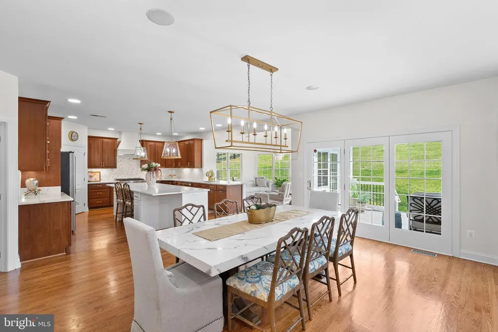 15064 BARLOW DRIVE Waterford, VA 20197