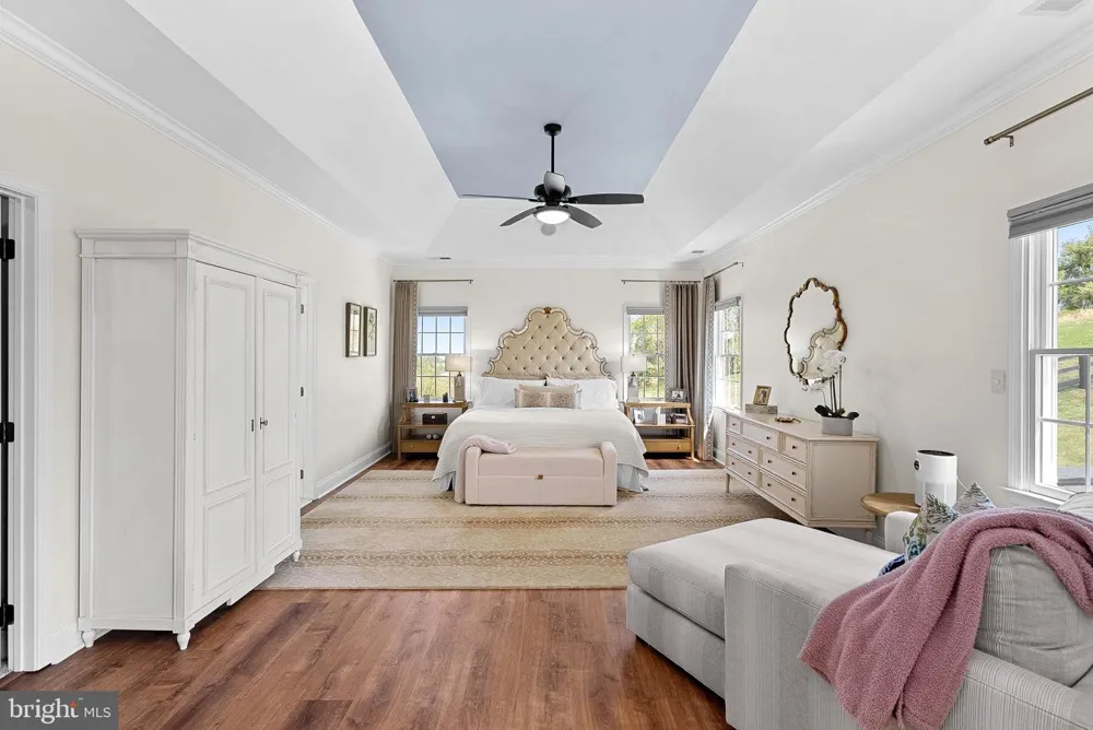 15064 BARLOW DRIVE Waterford, VA 20197