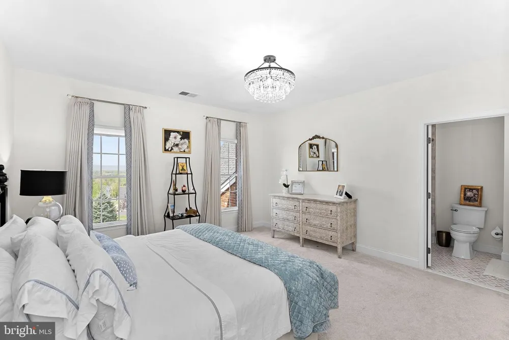 15064 BARLOW DRIVE Waterford, VA 20197