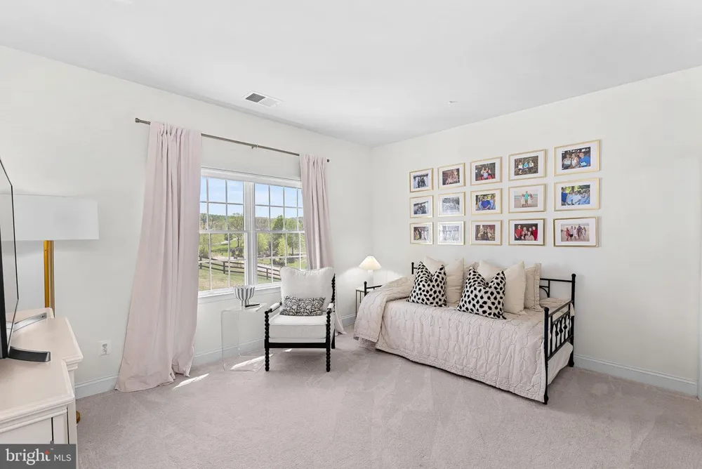 15064 BARLOW DRIVE Waterford, VA 20197