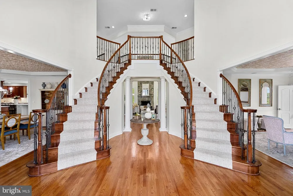 15064 BARLOW DRIVE Waterford, VA 20197