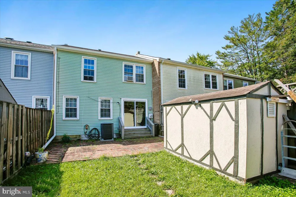 7790 EUCLID WAY Springfield, VA 22153