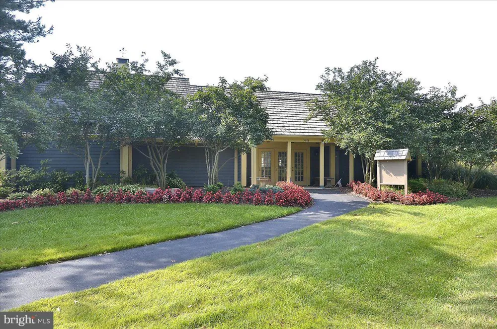 7790 EUCLID WAY Springfield, VA 22153