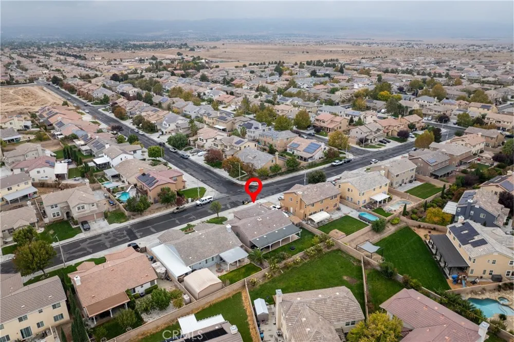 4659 W Ave J4 Lancaster, CA 93536