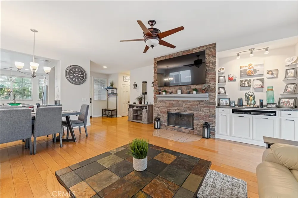 4659 W Ave J4 Lancaster, CA 93536