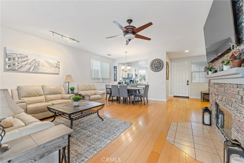 4659 W Ave J4 Lancaster, CA 93536