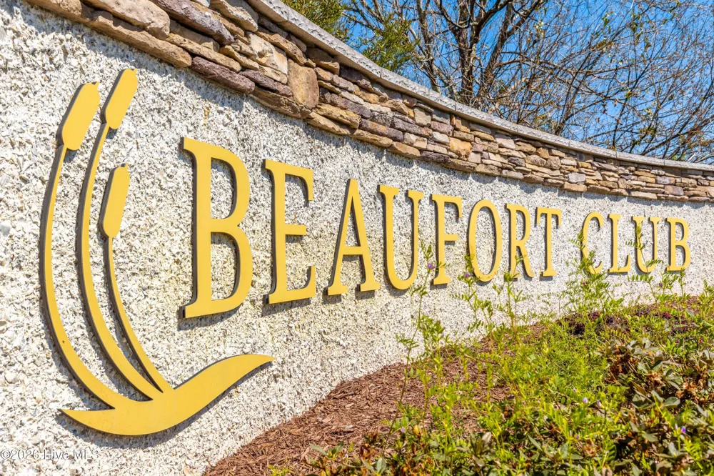 203 Winters Rest Road Beaufort, NC 28516