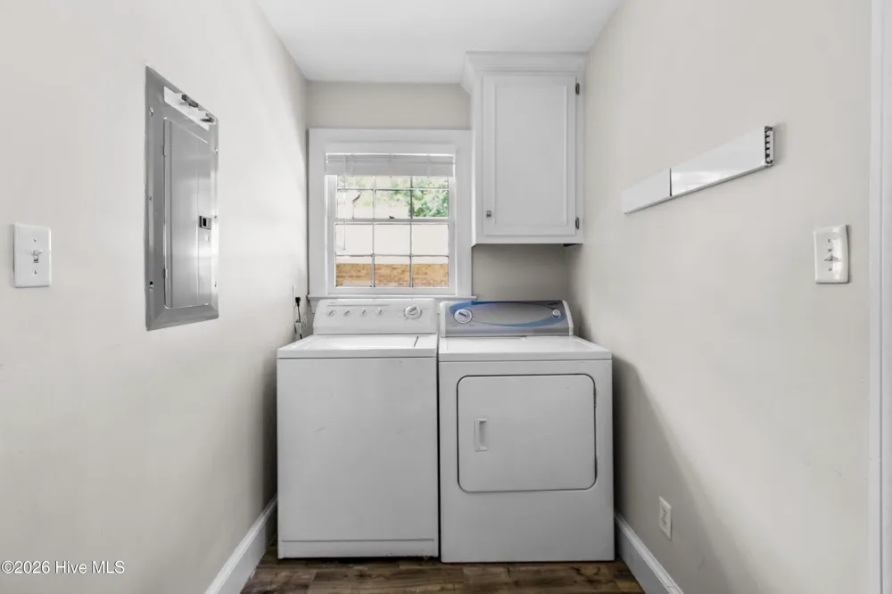 1909 Fairview Way Greenville, NC 27858