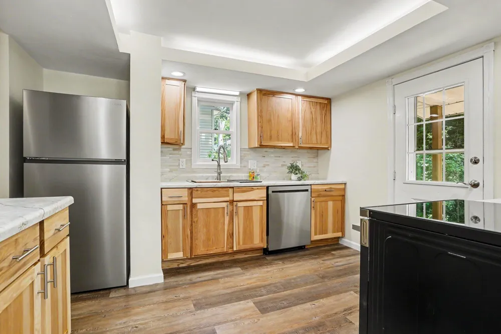 320 Trimble Avenue Kalamazoo, MI 49048