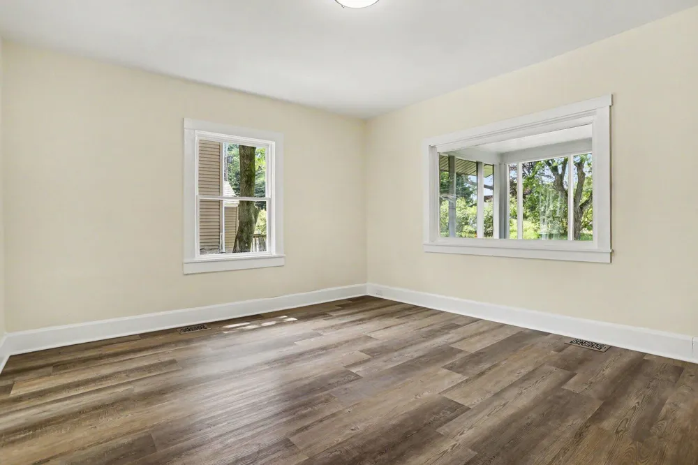 320 Trimble Avenue Kalamazoo, MI 49048