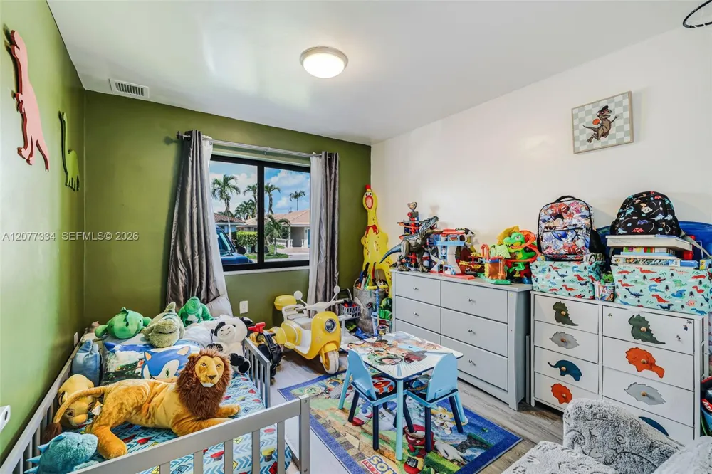 5923 SW 147th Pl Miami, FL 33193